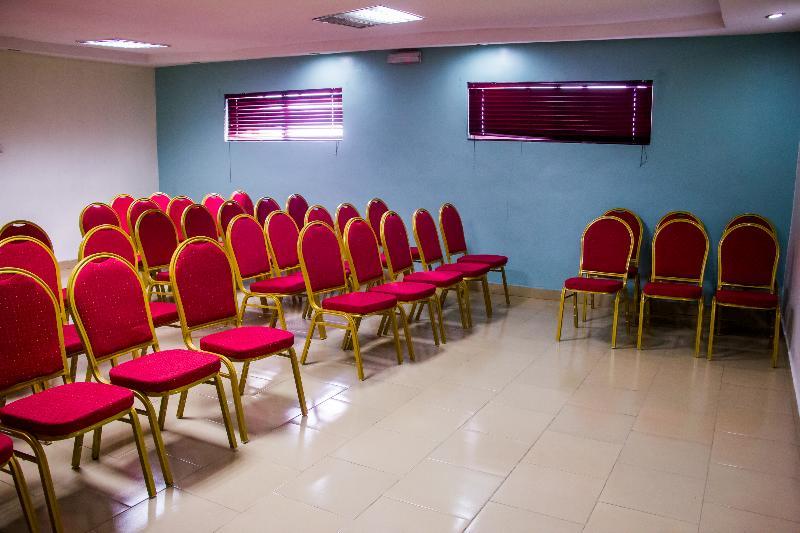 Downtown Royal Hotel Ikeja Ngoại thất bức ảnh
