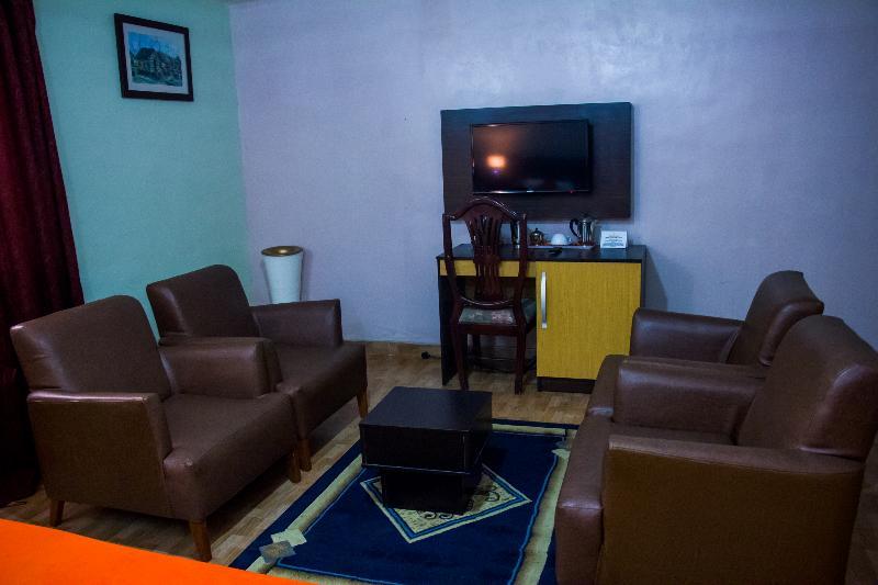 Downtown Royal Hotel Ikeja Ngoại thất bức ảnh