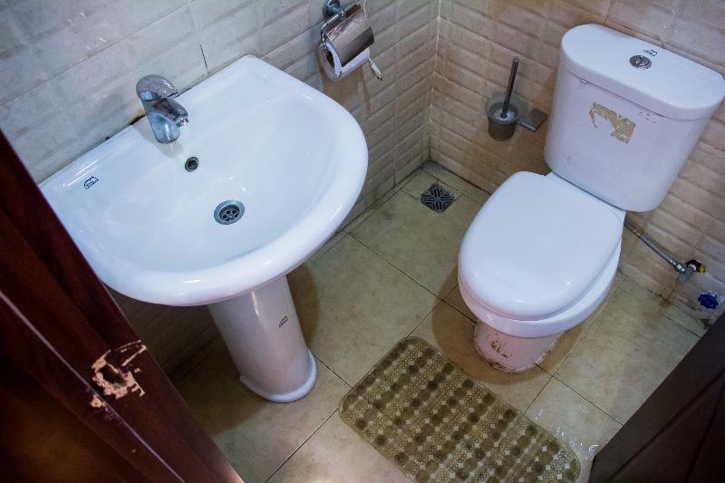 Downtown Royal Hotel Ikeja Ngoại thất bức ảnh