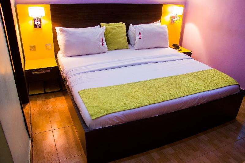 Downtown Royal Hotel Ikeja Ngoại thất bức ảnh