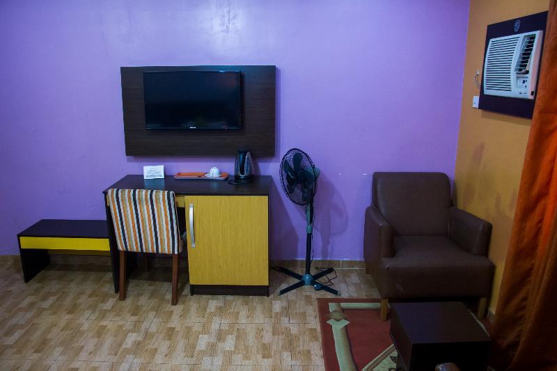 Downtown Royal Hotel Ikeja Ngoại thất bức ảnh